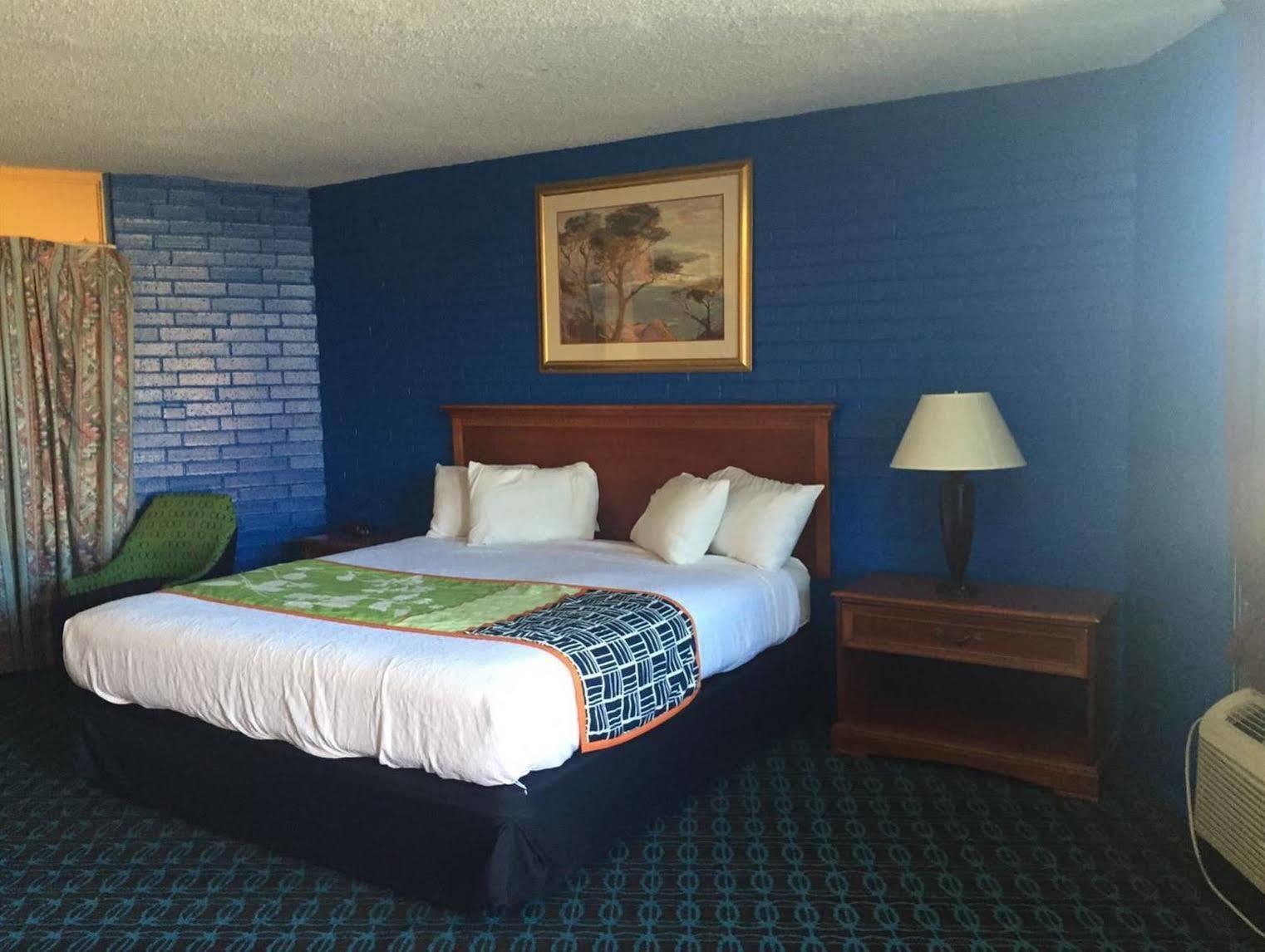 Trade Winds Inn Clinton Εξωτερικό φωτογραφία